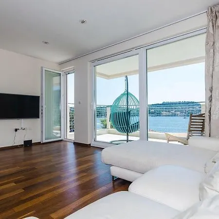 Apartment Todo El Mundo Zaton (Dubrovnik-Neretva)